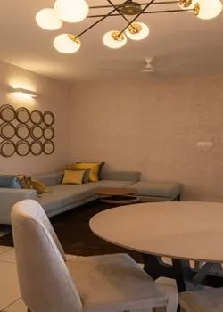 Oscar Farmhouse About us